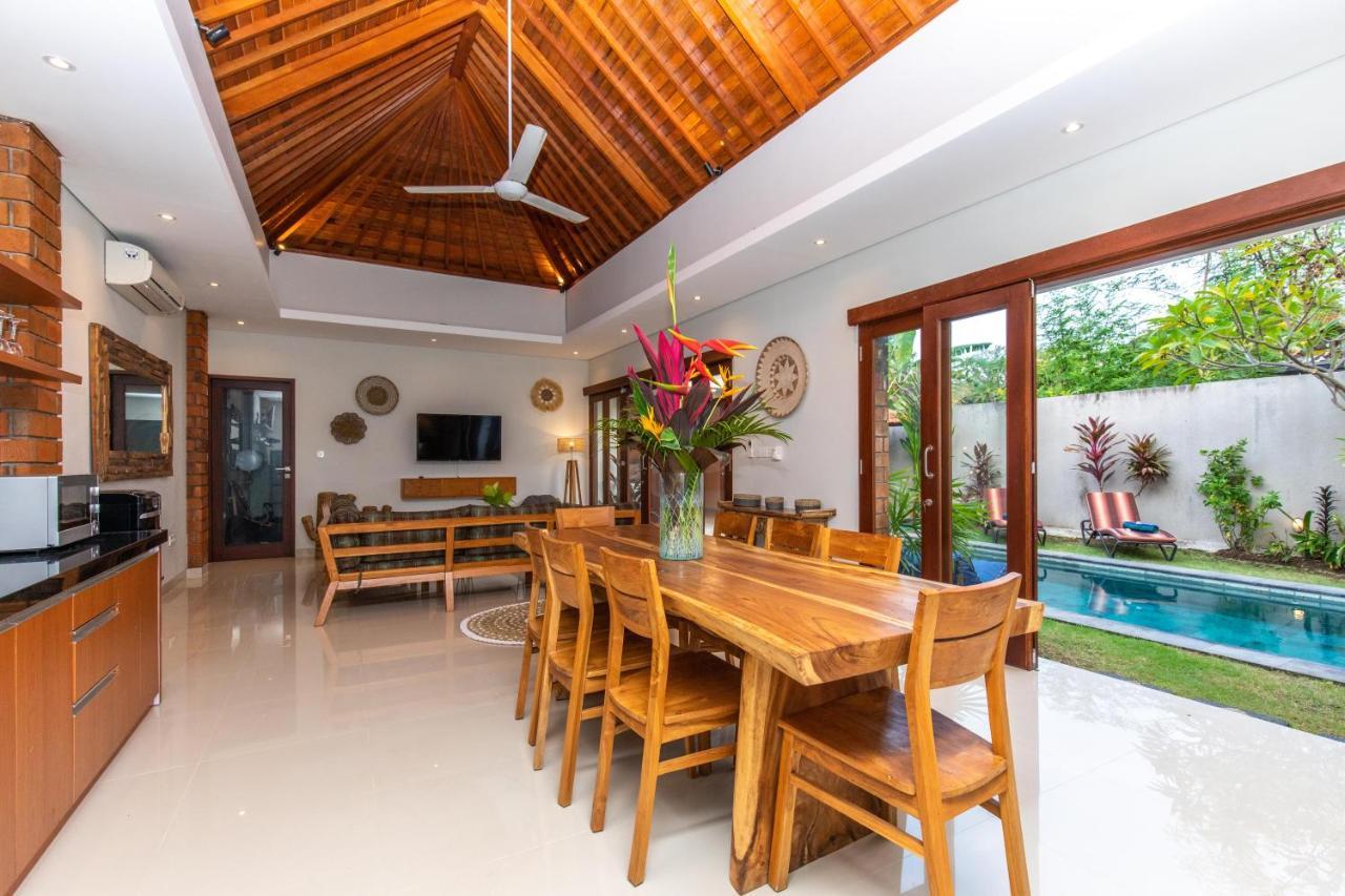 Kamboja Premium Walk To Double Six - Enclosed Living With Ac *